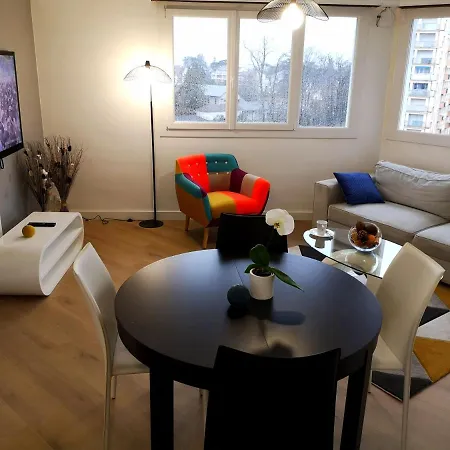 Appartement Tout Confort 2 Chbres - 72M2 - Avec Terrasse Et Vue Pyrenees Pau Exterior photo