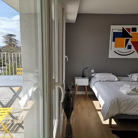 Appartement Tout Confort 2 Chbres - 72M2 - Avec Terrasse Et Vue Pyrenees Pau Exterior photo